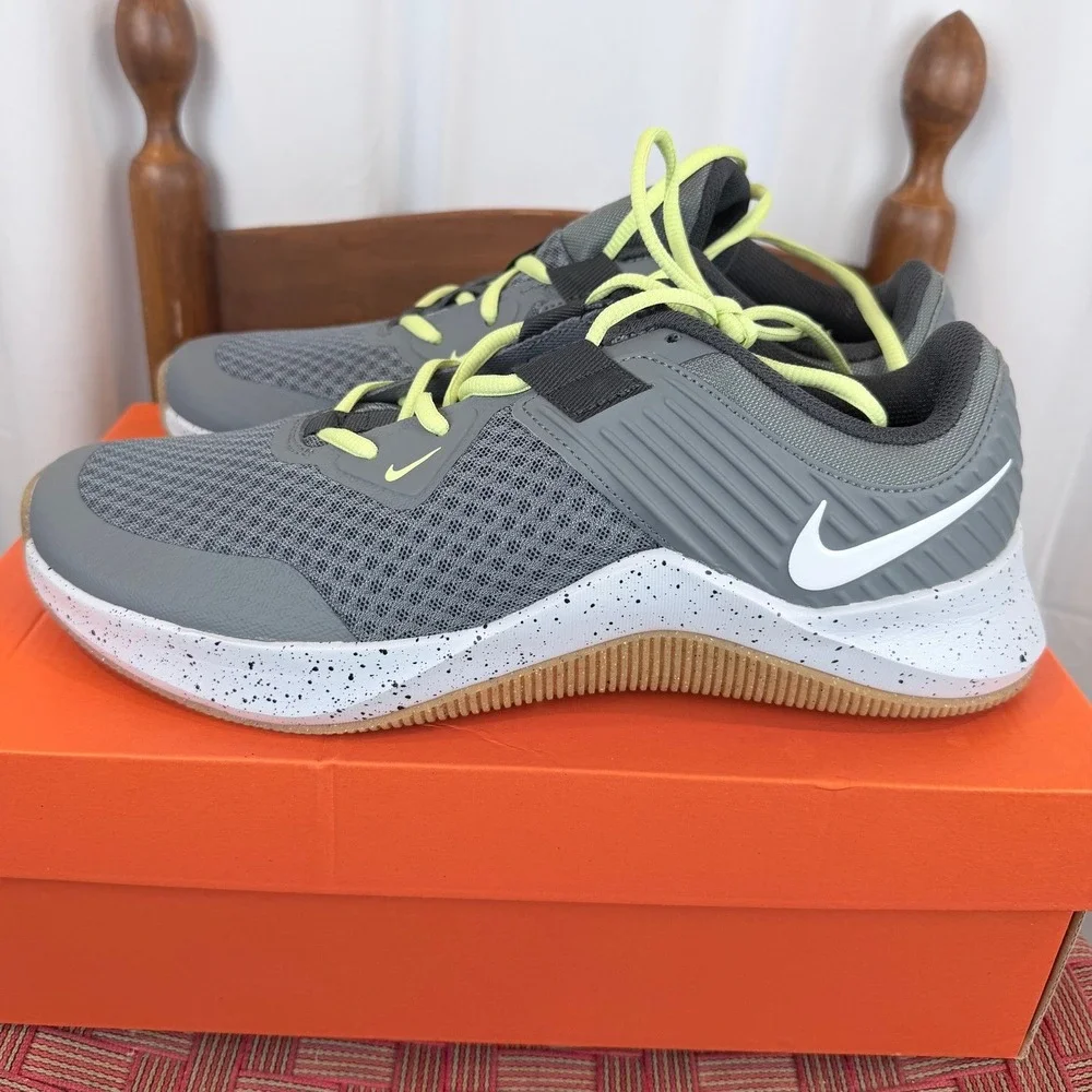 Nike MC Trainer Smoke Grey White Men's 10 Training Shoes NIB CU3580-007